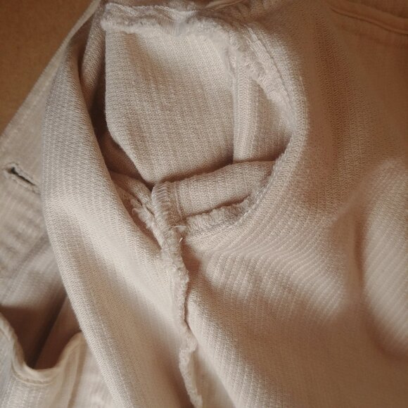 Cream corduroy button down shirt jacket Medium - Picture 11 of 11